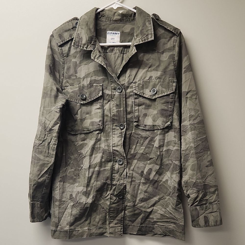 Old Navy Camo Shirt Jacket Lightweight S